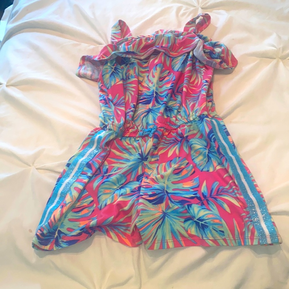 I am selling a jumper